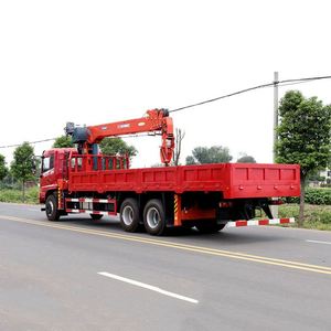 Grúa Montada en Camión Dongfeng D3V con Pluma Recta Shimei de 12T, Robusta y Duradera para Elevación en Terminales de Carga e Ingeniería - Product Image 2