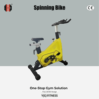 Bicicleta de Spinning con Asiento Ajustable, Manillar Multigrip, Pedales y Cuadro Reforzado de Alta Resistencia para Equipos de Gimnasio