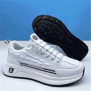 Chaussures décontractées en cuir pour hommes, tendance et élégantes, à lacets, basses, légères, respirantes, résistantes à l'usure, confortables, chaussures de sport - Product Image 3