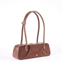 Pabrik Tas Tangan OEM Tas Selempang Wanita Retro PU Kulit Suede Gaya Prancis dengan Pegangan Panjang Kapasitas Besar