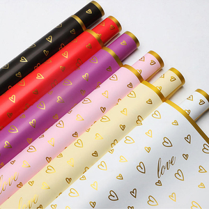 Papel de Regalo Impermeable con Diseño de Corazón y Borde Dorado para Floristas y Empaquetado de Regalos, Venta al Por Mayor - Product Image 3