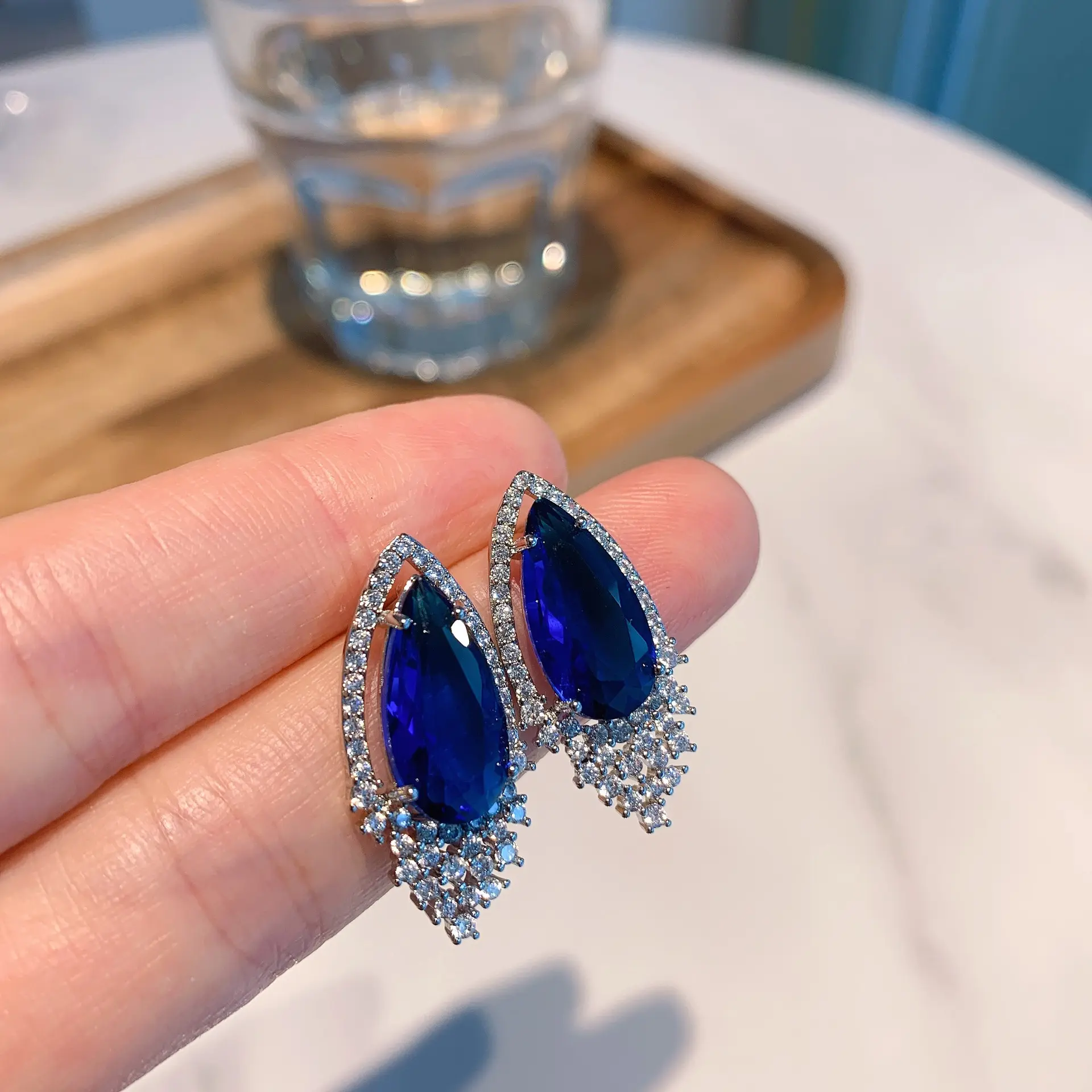 16 15*25 Edelsteins chmuck Zweiteilige Damen Blue Diamond Sapphire Halskette Ohrringe Schmuck Set