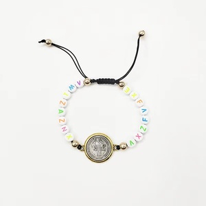 Pulsera de Rosario católica con cuentas hecha <span class=keywords><strong>a</strong></span> mano personalizada con Medalla <span class=keywords><strong>Milagrosa</strong></span> encanto cuentas de piedra hilo pulsera de San Benito - Product Image 2