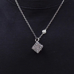 Collier de haute qualité JJK Satoru <span class=keywords><strong>Gojo</strong></span> Prison Realm Dice avec motifs oculaires, idéal comme cadeau promotionnel - Product Image 2