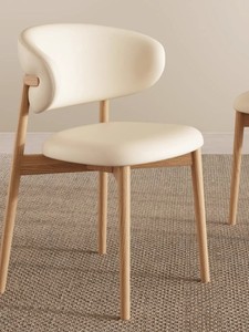 Ghế ăn gỗ nguyên khối bọc da cao cấp phong cách hiện đại sang trọng dành cho nhà ở, nhà bếp, nhà hàng, khách sạn, quán cà phê, bệnh viện - Product Image 1