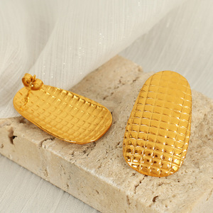 ต่างหูห่วงเกลียวทรงเรขาคณิตทองเหลืองไทเทเนียมเครื่องประดับแฟชั่นสตรี EH510 EH511 - Product Image 2