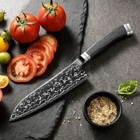 Couteau Santoku de cuisine en acier Damas M390 ultra-affûté avec manche léger en fibre de carbone pure