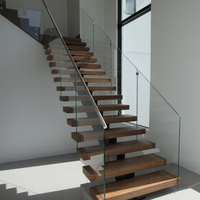 Escalier droit moderne DBM en acier au carbone à poutre unique avec marches en bois de hêtre/chêne – Conception d'escalier intérieur pour maisons