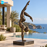 Sculpture dynamique en bronze d'acrobate, statue de gymnaste moulée à la cire perdue, œuvre d'art personnalisée pour hall d'hôtel, villa, jardin, parc