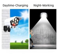 Vente flash : Lampe solaire murale extérieure sans fil en forme de caméra 77SMD, télécommande, étanche, détecteur de mouvement, pour patio, jardin, cour