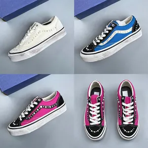 Chaussures en toile de luxe, nouvelles baskets pour hommes et femmes, baskets perlées, chaussures de sport vintage décontractées, chaussures de marche à lacets 1083 - Product Image 1