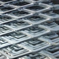 Treillis métallique déployé en acier galvanisé revêtu de PVC et aluminium diamanté pour écrans décoratifs Panneaux architecturaux perforés