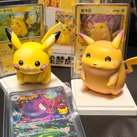 Ensemble de figurines de personnages et de cartes à collectionner Pokémon 30e anniversaire TCG avec porte-cartes transparent et boîte cadeau imprimée