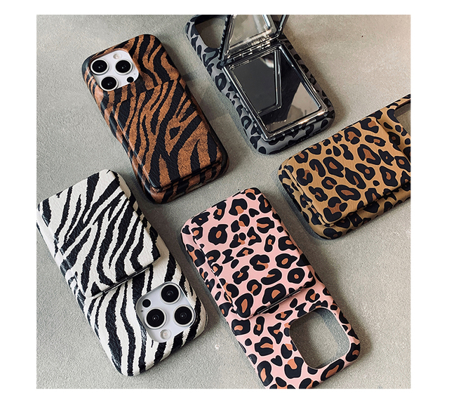 New for Apple 17 Pro Max Case for iPhone 16 Retro Ins Leopard Zebra Mirror Folding Stand Anti-Drop Soft Protective Case