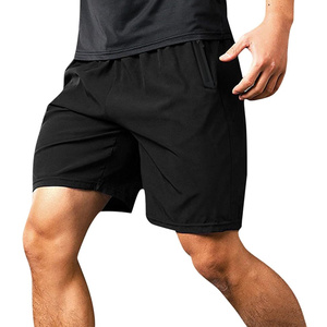 Shorts décontractés dynamiques pour le sport et le streetwear, coupe hybride slim décontractée, tissu léger conçu pour les hommes, mouvement tout au long de la journée - Product Image 2