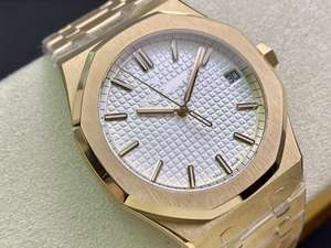 3A Quality Luxury Automatic Movement Stainless Steel Diving <b>Watch</b> with Power Reserve and Water Resistant for Men - Product Image 2