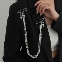 Bros Pin Logam Ganda Elegan dengan Rantai Mutiara Imitasi Panjang untuk Wanita, Bros Selempang Trendy, Aksesoris Jas, Hadiah