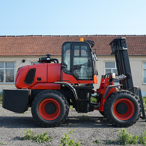 Chariot élévateur tout-terrain compact 5T avec pneus pleins 4x4, certifié CE EPA 5, pour un excellent service - Product Image 1