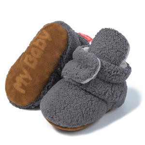Chaussons chauds doublés polaire pour <span class=keywords><strong>bébé</strong></span> - Motif torsadé tricoté, semelle antidérapante, chaussons-chaussettes d'hiver pour nourrissons - Product Image 5