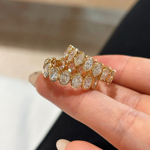 อาซูโอ ไฟน์ จิวเวลรี่ แหวนแต่งงานเพชรทรงรี 18K ทองคำแท้สีเหลือง สำหรับผู้หญิง วันเกิด วันวาเลนไทน์ - Product Image 2
