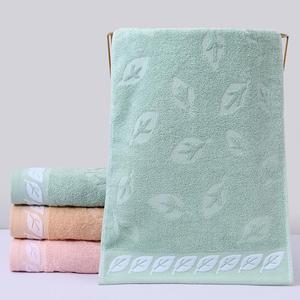 Serviette de toilette en tissu éponge de coton écologique à motif jacquard floral, absorbante, pour spa et hôtel - Product Image 1