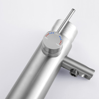 Mitigeur de douche moderne autoportant en acier inoxydable, finition or brossé, robinets sur pied chromés - pour appartements de plage