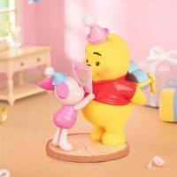 Nouvelle sortie, 100% officiel, 6 pièces/boîte, Winnie l'ourson, série de fête amusante, boîte mystère, figurines en PVC kawaii, décorations de bureau, jouets