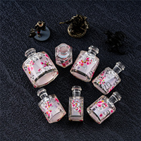 Série de pions en résine Alchemist Secret Potion : Pions de qualité supérieure à cœur liquide rose et bords tranchants pour Dungeons and Dragons