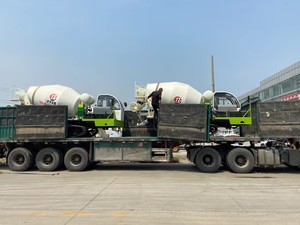 Camión Mezclador de <span class=keywords><strong>Concreto</strong></span> de Orugas <span class=keywords><strong>Premezclado</strong></span> de Alta Eficiencia y Multifuncional con Bomba Mezcladora - Product Image 6