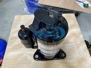 R134a 440V 3 ~ 60Hz 400V 3 ~ 50Hz Máy nén quay trk5512y cho tủ lạnh và điều hòa không khí - Product Image 2