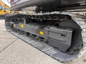 Nueva excavadora sobre orugas de 13,5 toneladas XE135E con capacidad de cubo estándar 0, 55m3 - Product Image 5