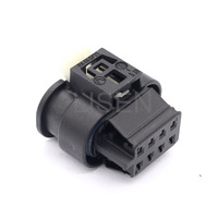 Connecteur femelle Hirschmann étanche de couleur noire PA66 GF25 8 broches 805-031-521