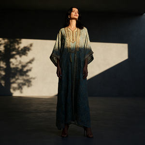 Vestido Abaya de Poliéster con Bordado Personalizado al por Mayor, Elegante y Moderno, para Mujeres Musulmanas - Product Image 4