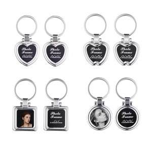 Llaveros con Marco para Fotos Personalizados, Llavero con Marco para Fotos Pequeño en Blanco, Metal Personalizado para Sublimación, Llavero de Aleación de Zinc Fundido a Presión - Product Image 1