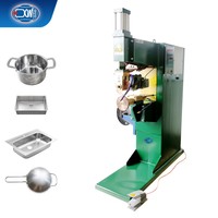 Machine de soudage à rouleaux circulaire longitudinal vertical pour réservoir d'évier en acier inoxydable - Prix