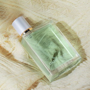 JEAN MISS <span class=keywords><strong>Perfume</strong></span> de Alta Calidad y Larga Duración con Ligera Fragancia a Uva Verde, Caramelo Suave, Frutas y Flores para Mujer - Product Image 2