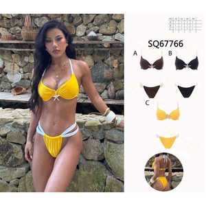 Nuovo Bikini Sexy da Donna 2 Pezzi, Costume da Bagno Estivo da Spiaggia con Top Imbottito Halter e Slip a Vita Alta con Laccetti Laterali SQ67766 - Product Image 1