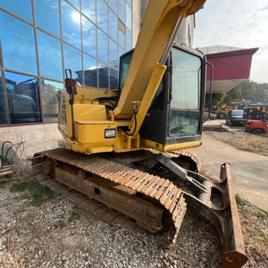 Excavadora de Orugas KOMATSU PC 70-8 de 7 Toneladas en Excelentes Condiciones, de Segunda Mano, con Bomba de Motor y Componentes Centrales Originales de Japón - Product Image 2