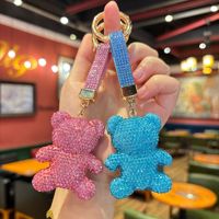 Porte-clés Ours Cartoon Créatif en Argile Faite à la Main avec Strass et Cristal Scintillant, Pendentif Mignon pour Sac à Main Femme, Bijou Cadeau – Vente en Gros