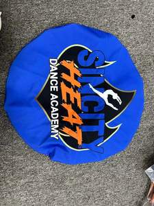 Accessoire de cheerleading, bonnet personnalisé avec logo et bonnet en satin de soie en gros, bonnet double couche pour majorettes - Product Image 6