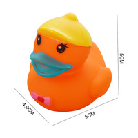 Canard personnalisé en caoutchouc jaune bleu vert de 3 pouces Jouet de bain en résine PVC Clin d'oeil de plongée en plastique en vrac Canard couineur personnalisé
