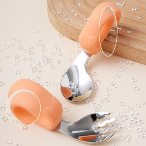 Gran oferta, lindo mango de silicona, cubiertos de acero inoxidable 304, cuchara de entrenamiento <span class=keywords><strong>para</strong></span> bebés, tenedor, juego de cubiertos <span class=keywords><strong>para</strong></span> niños - Product Image 2