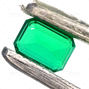 Emerald Cut Green Gemstone 5x7mm 0.925ct For Rings Engagement Classic Style - Product Image 2