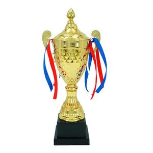 Goedkope Grote Metalen Goud Sport Voetbal Plastic Awards Trophy Cup