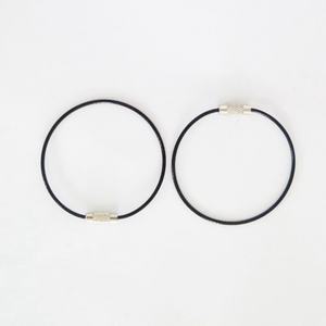 Porte-clés en fil d'acier inoxydable noir YIWANG 1,5x150MM avec fermoir à vis - Product Image 2