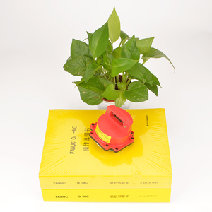 Codificador de pulso Fanuc, máquina CNC usada Industrial, equipo eléctrico, 1 año de garantía para PLC dedicado - Product Image 6