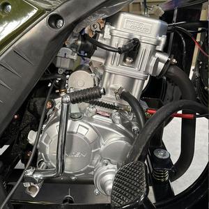 Tricycle moto à essence 2026 à carrosserie ouverte, refroidi par eau, avec essieu arrière flottant entièrement motorisé et capacité de charge élevée - Product Image 2