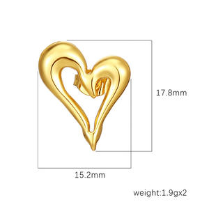 2025 fabricantes al por mayor nueva Alta Calidad moda mujer corazón fiesta usando pendientes venta al por mayor pendientes de tuerca - Product Image 4