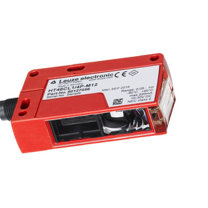 Capteur à réflexion diffuse Leuze HT46CL2/6G-M12, montage M12, suppression de l'arrière-plan - Product Image 3