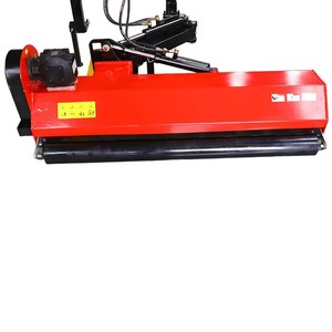 Broyeur à fléaux robuste pour tracteur, avec déplacement latéral, broyeur d'herbe professionnel pour l'agriculture - Product Image 6